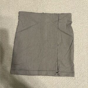 Have Black and White Houndstooth Pencil Skirt